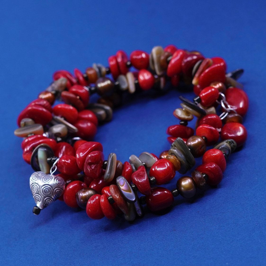 vtg handmade silver bracelet, elastic band w/ coral nugget beads N heart charms
