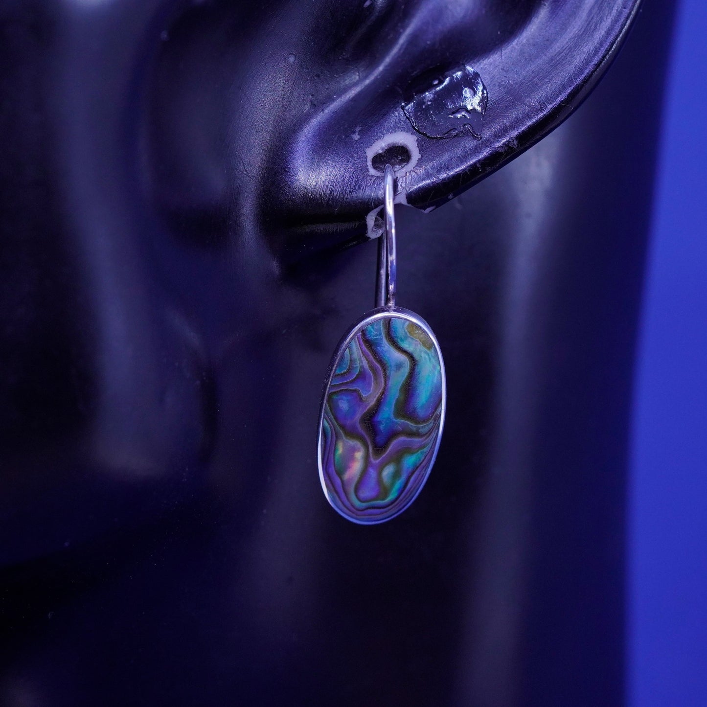 Vintage Sterling 925 silver handmade earrings with oval abalone