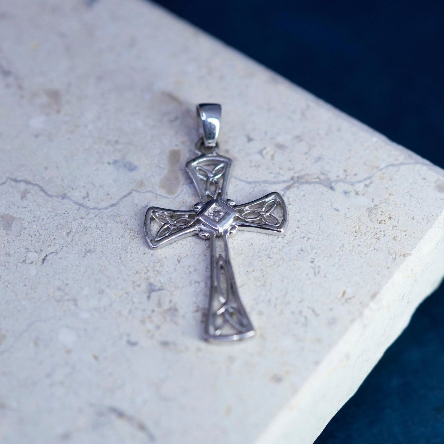 Vintage Sterling silver handmade pedant, filigree 925 cross w/ genuine diamond