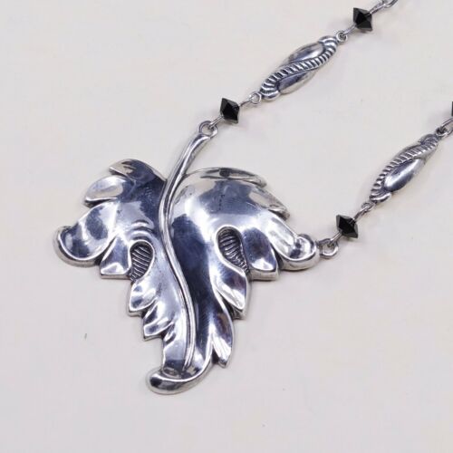 16” Vtg Handmade Sterling 925 Silver Necklace Figaro Chain W/ Maple Leaf Pendent