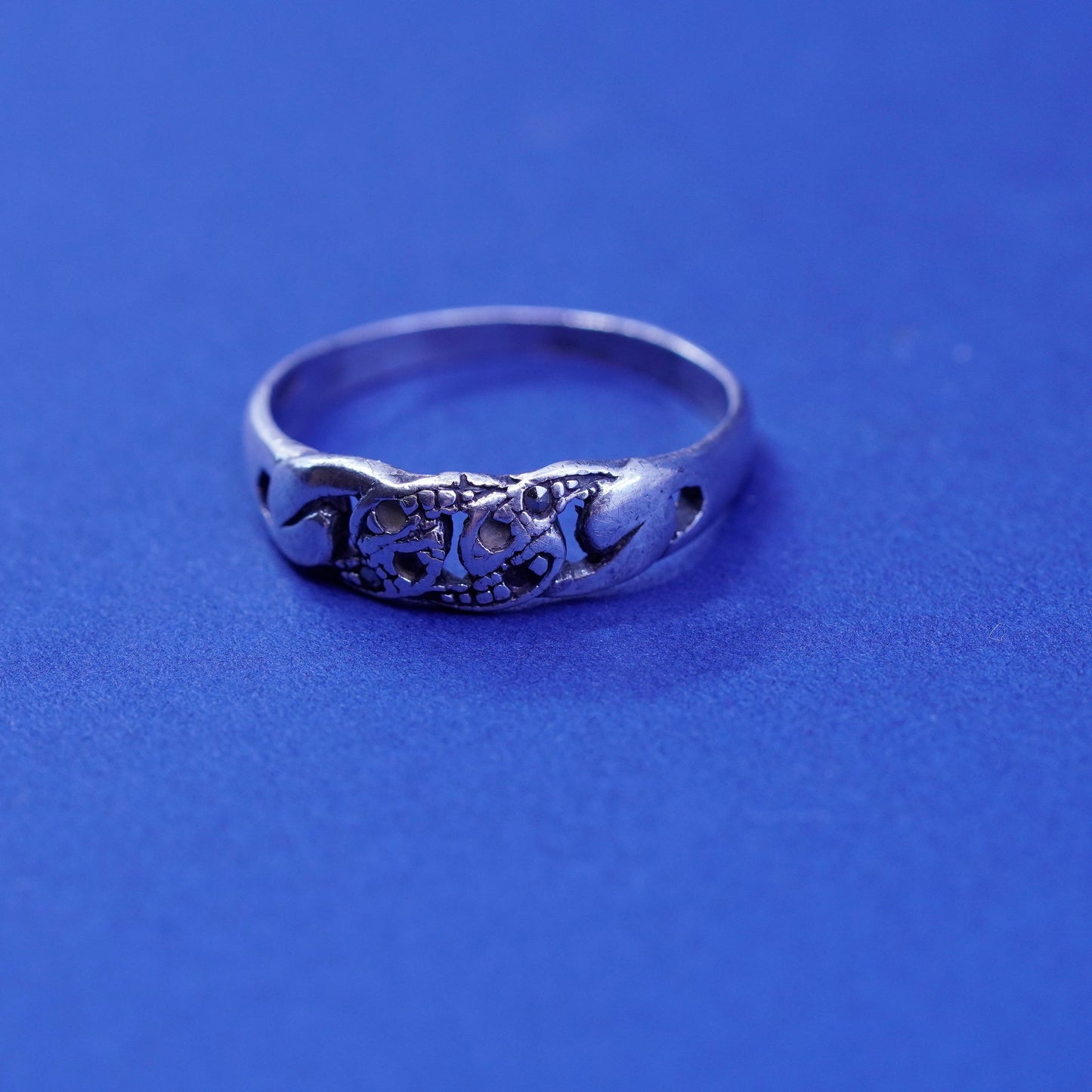 Size 8.5, vintage Sterling silver handmade ring, 925 chain band