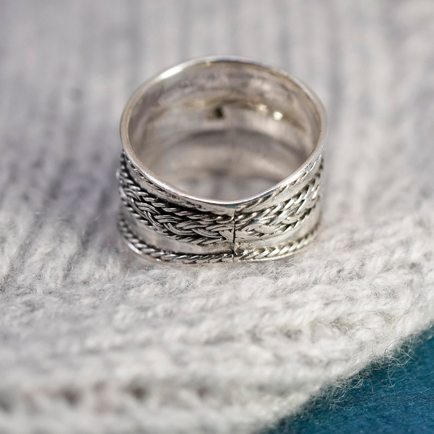 Size 7.5, vintage Sterling silver handmade band, wide 925 ribbed cable band