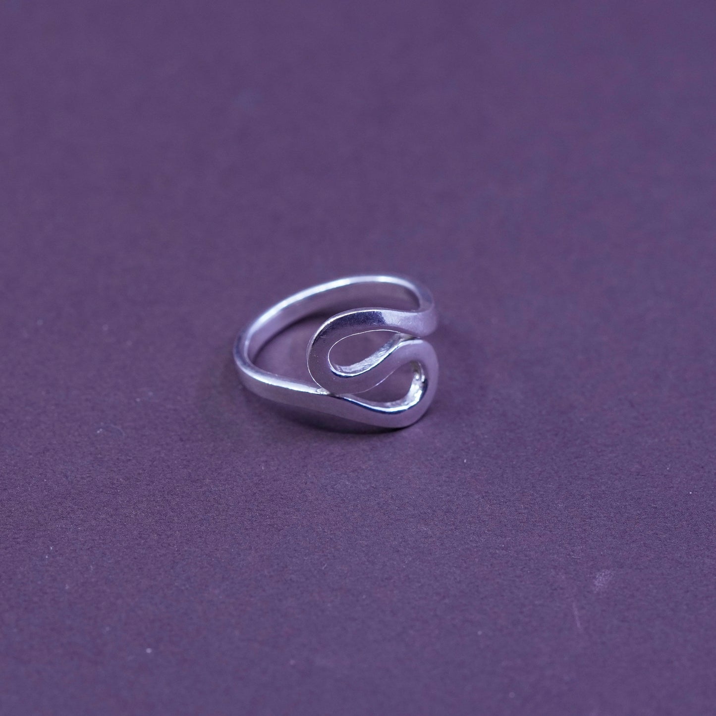 Size 6.5, vintage TMA Sterling silver handmade ring, Modern 925 wavy band