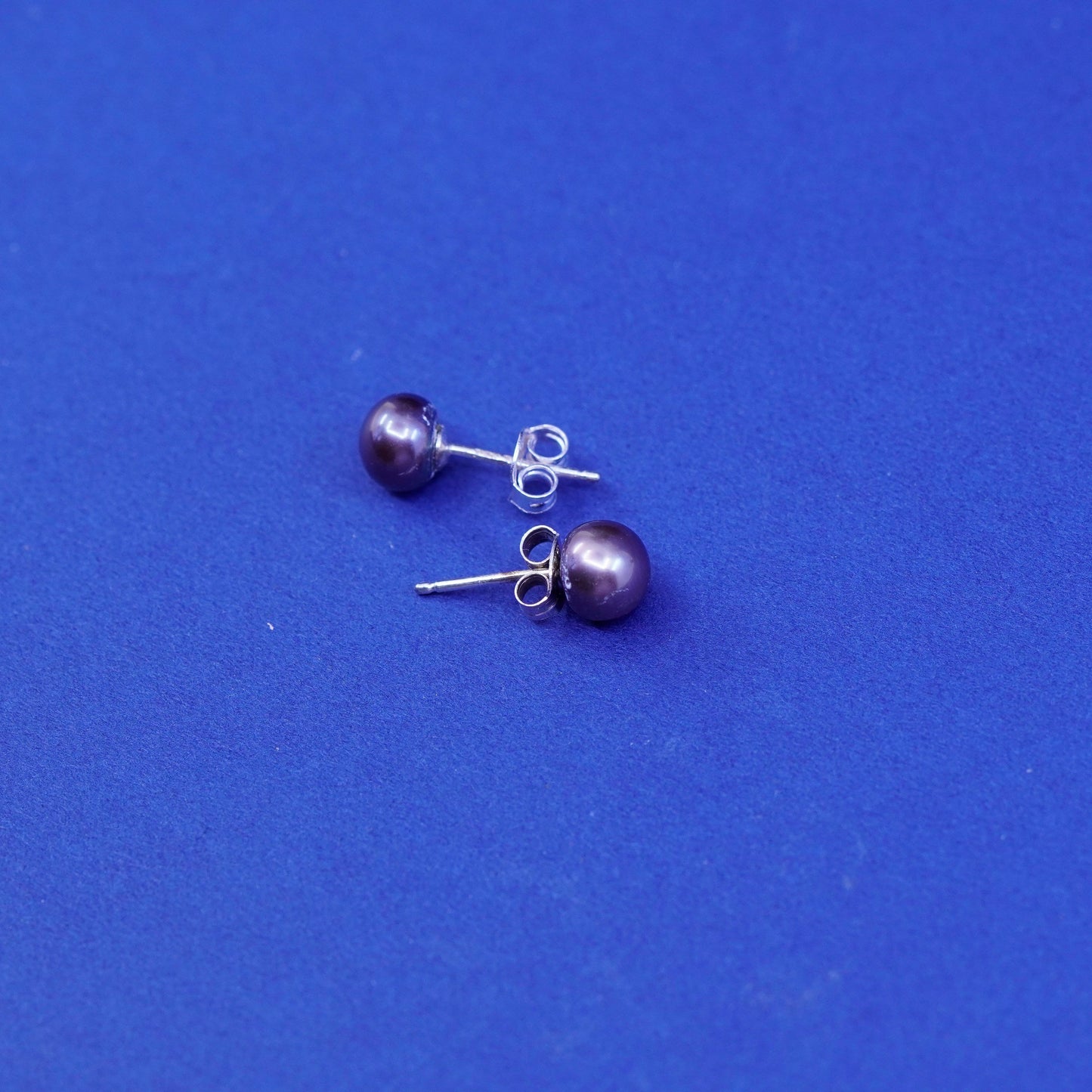 4mm, Sterling 925 silver with black pearl studs earrings