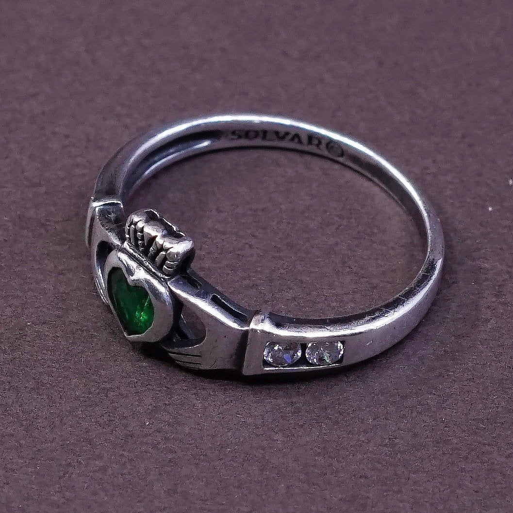 sz 6.5, Solvar sterling silver claddagh ring, holding peridot heart 925 band