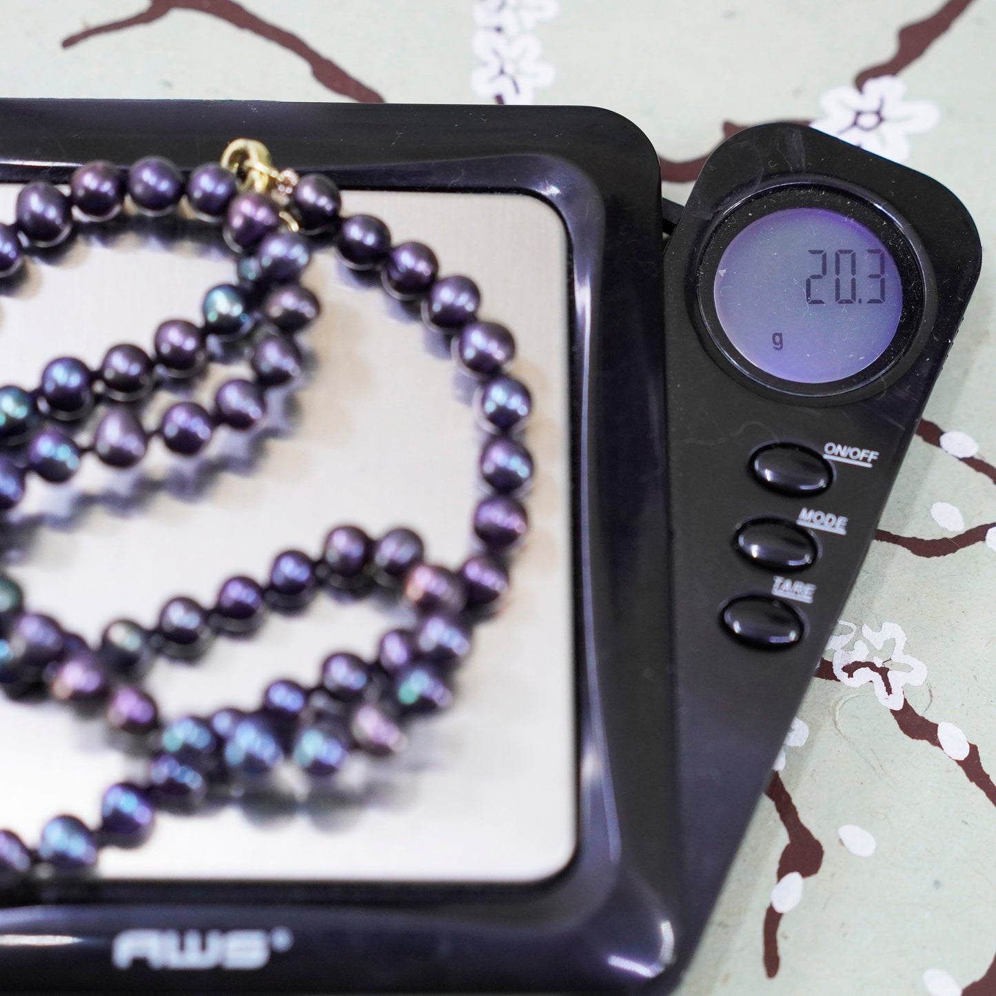 18”,vintage handmade pearl necklace, linen thread with 6mm black pearl
