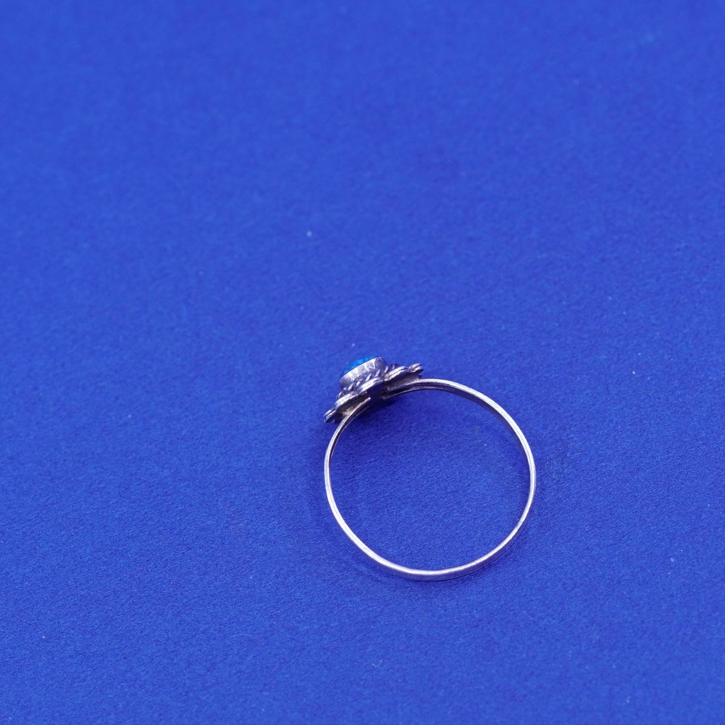 Size 7.25, Mexico sterling 925 silver handmade sub flower ring with opal