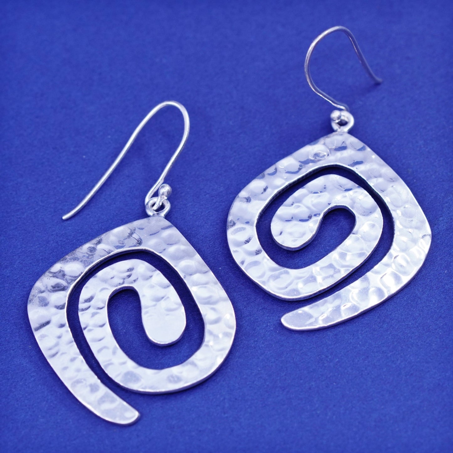 Vintage Sterling Silver handmade Earrings. Hammered 925 swirl dangles