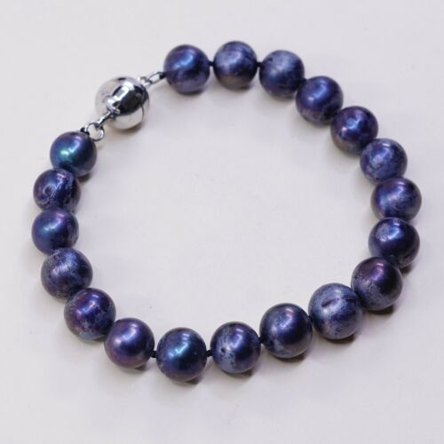 6.75”, Vtg Silver Tone Handmade bracelet W/ Black Pearl N Metallic Closure