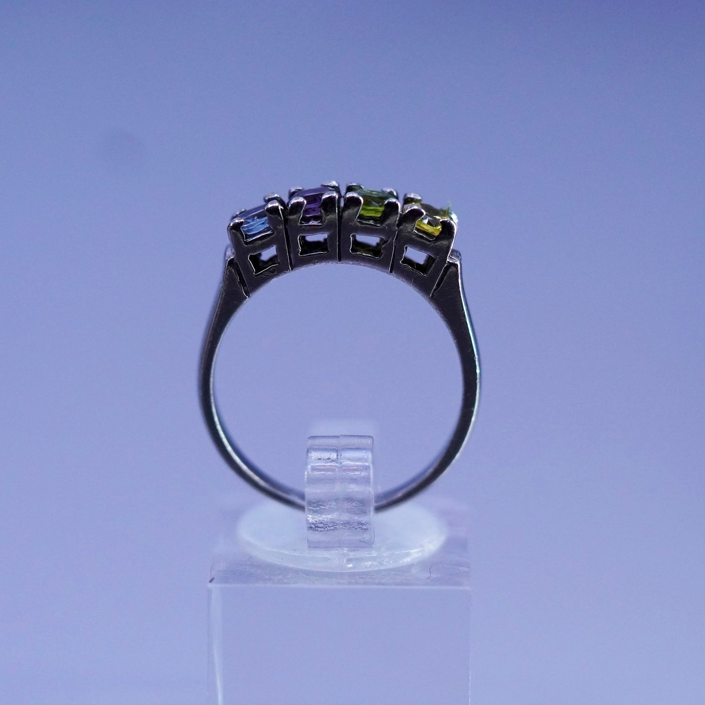 Size 8, vintage Sterling 925 Silver rainbow Cubic Zirconia stackable Band Ring