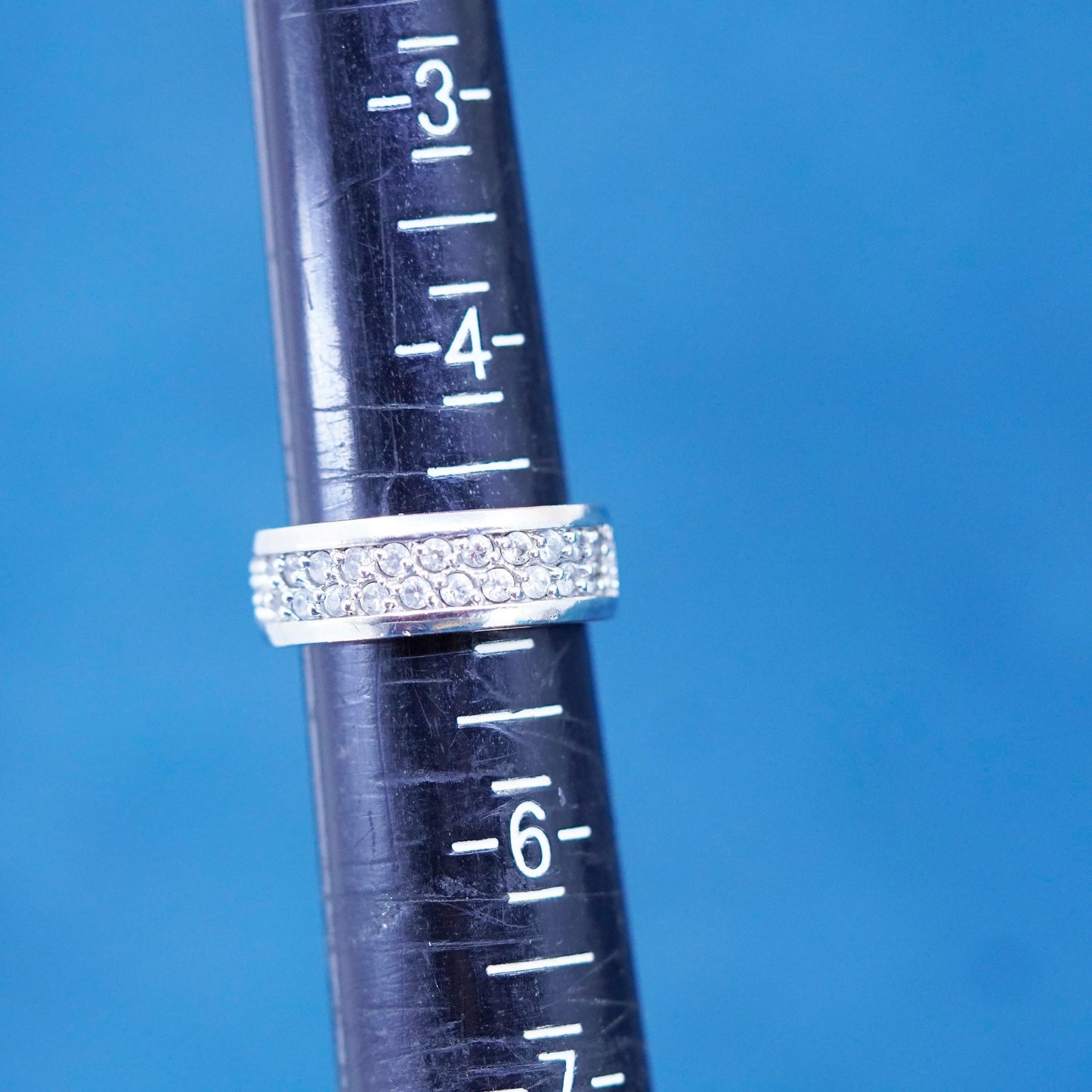 Size 5, vintage Sterling silver ring, 925 band with clear cz