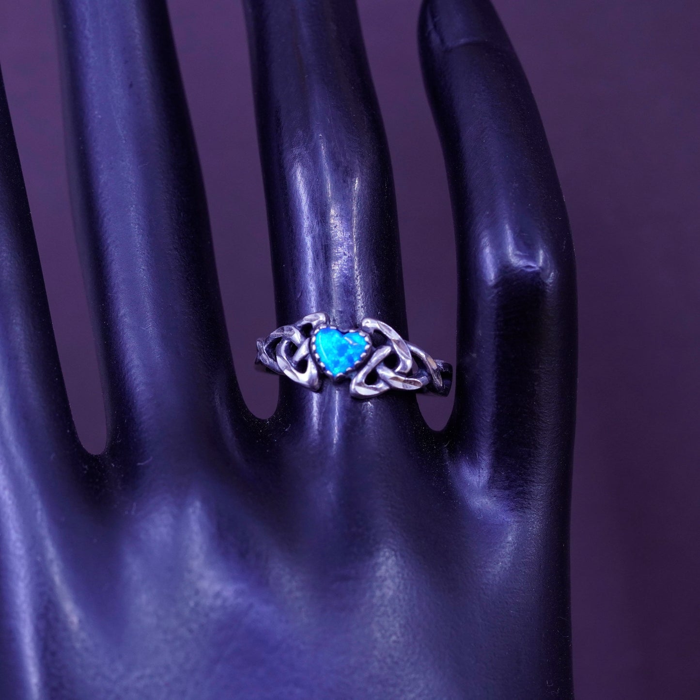 Size 7, sterling 925 silver with holding heart, Irish claddagh ring with opal