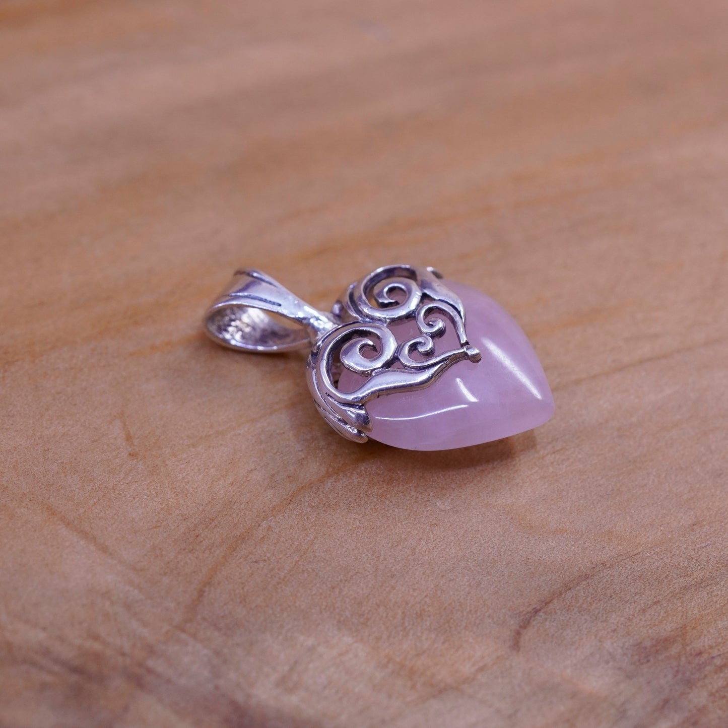 Vintage Sterling 925 silver handmade pendant with pink heart quartz