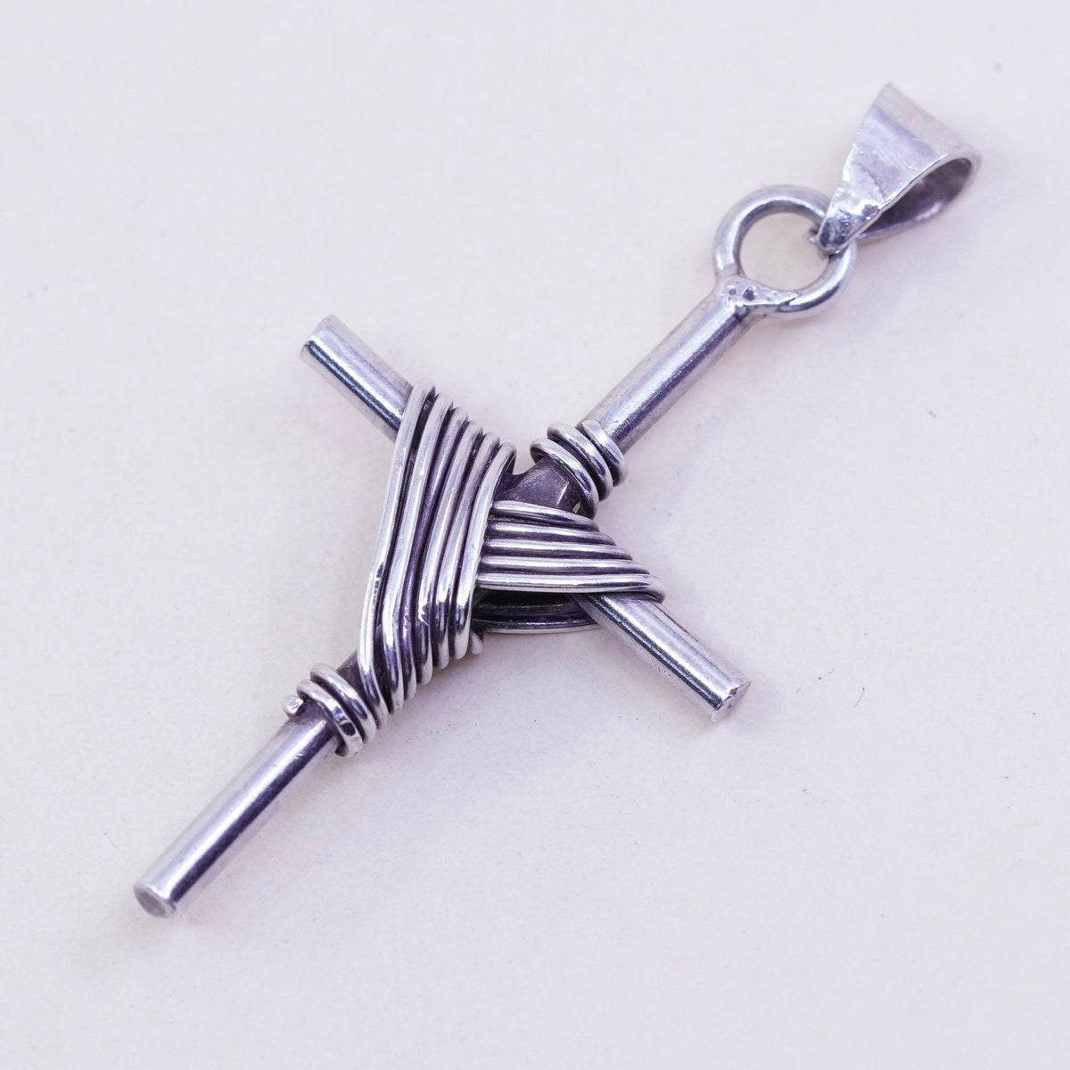 Vintage mexico handmade Sterling silver pendant, 925 cross with wired details