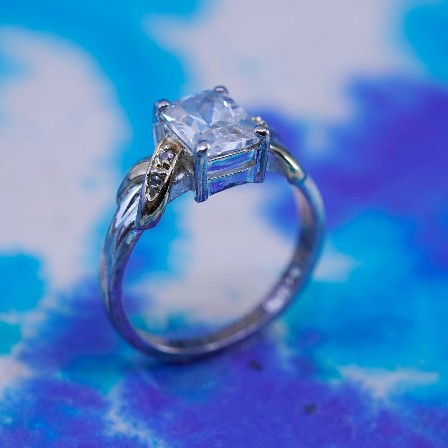 Size 7.25, vintage Sterling 925 silver engagement ring with cz