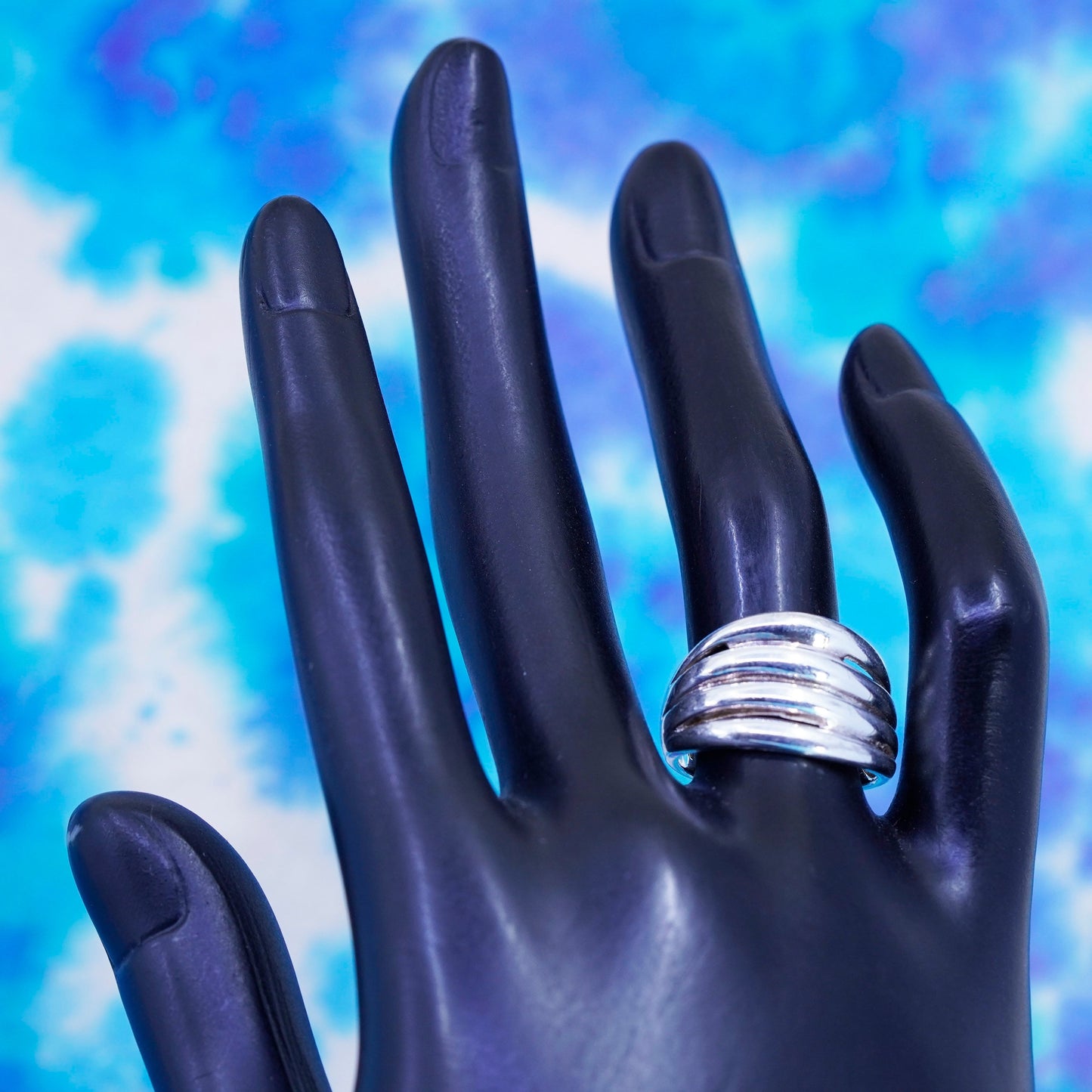Size 7, vintage Sterling silver ribbed ring, 925 statement wavy band