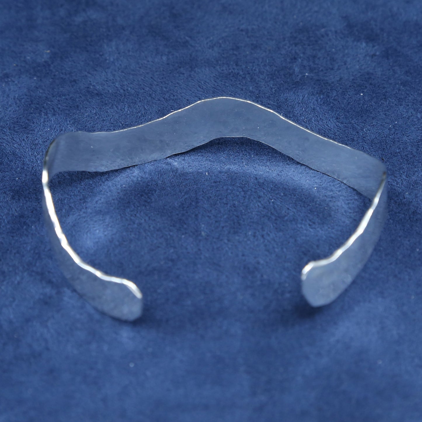 7", vtg sterling silver handmade bracelet, 925 hammered cuff, stamped sterling