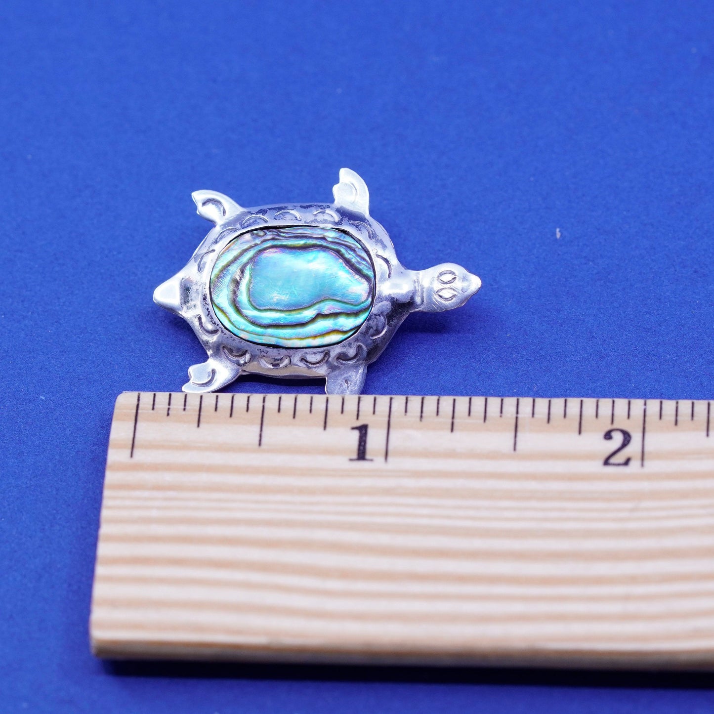 Vintage Taxco Sterling silver handmade brooch, 925 turtle pin with abalone