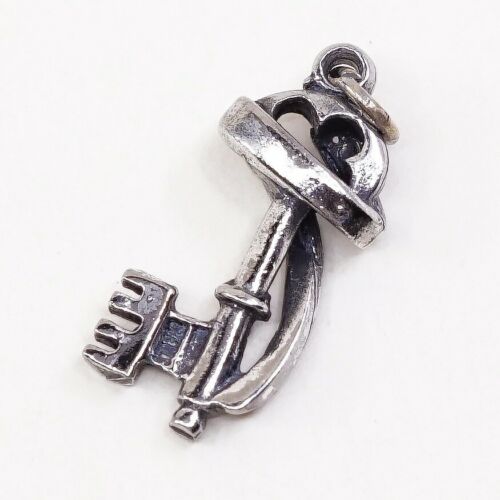 Vintage Sterling Silver Pendant, 925 silver Key Chicago Windy City Cahrm