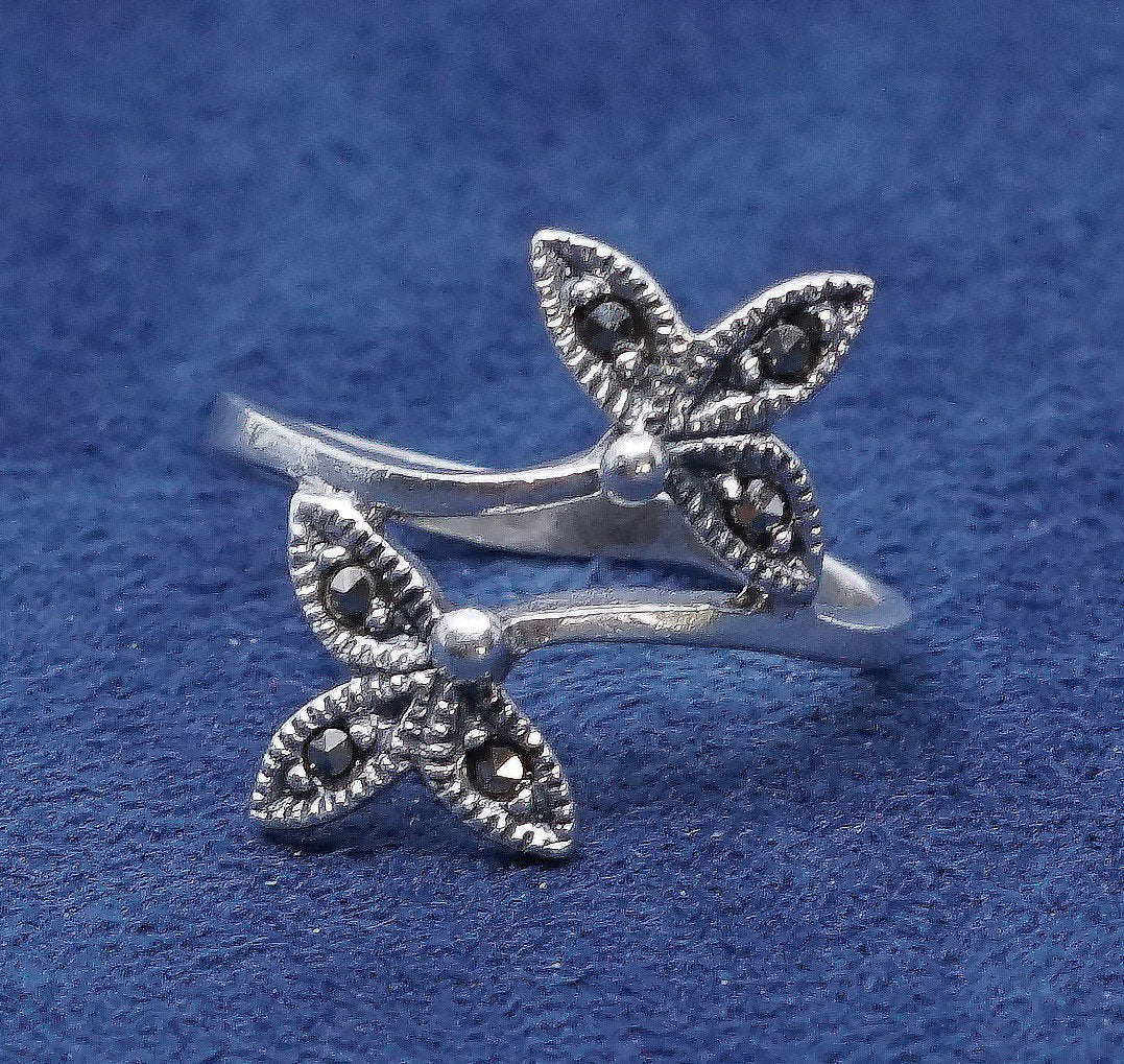 sz 6.75, vtg Sterling silver handmade star ring, 925 band w/ leaves N marcasite