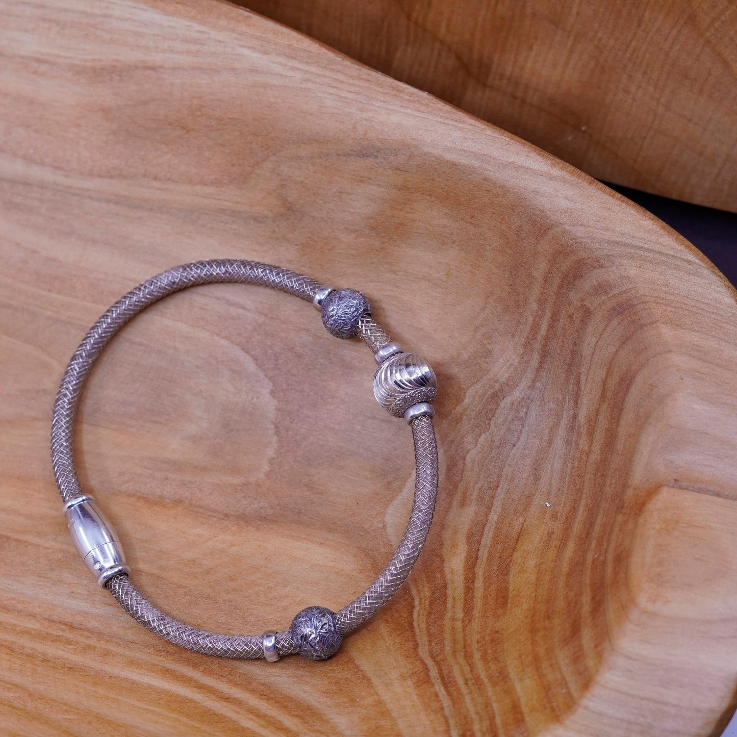 6.75”, vtg Italy Sterling silver handmade bracelet, 925 bangle beads metallic