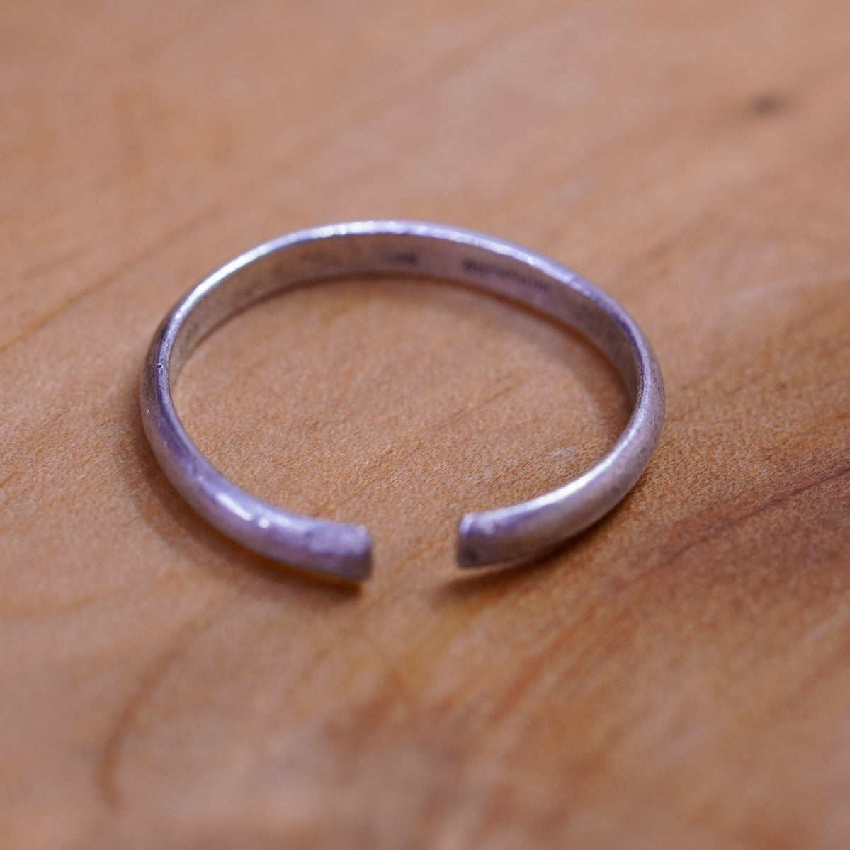 Size 6, vintage Sterling silver handmade ring, 925 band, open end