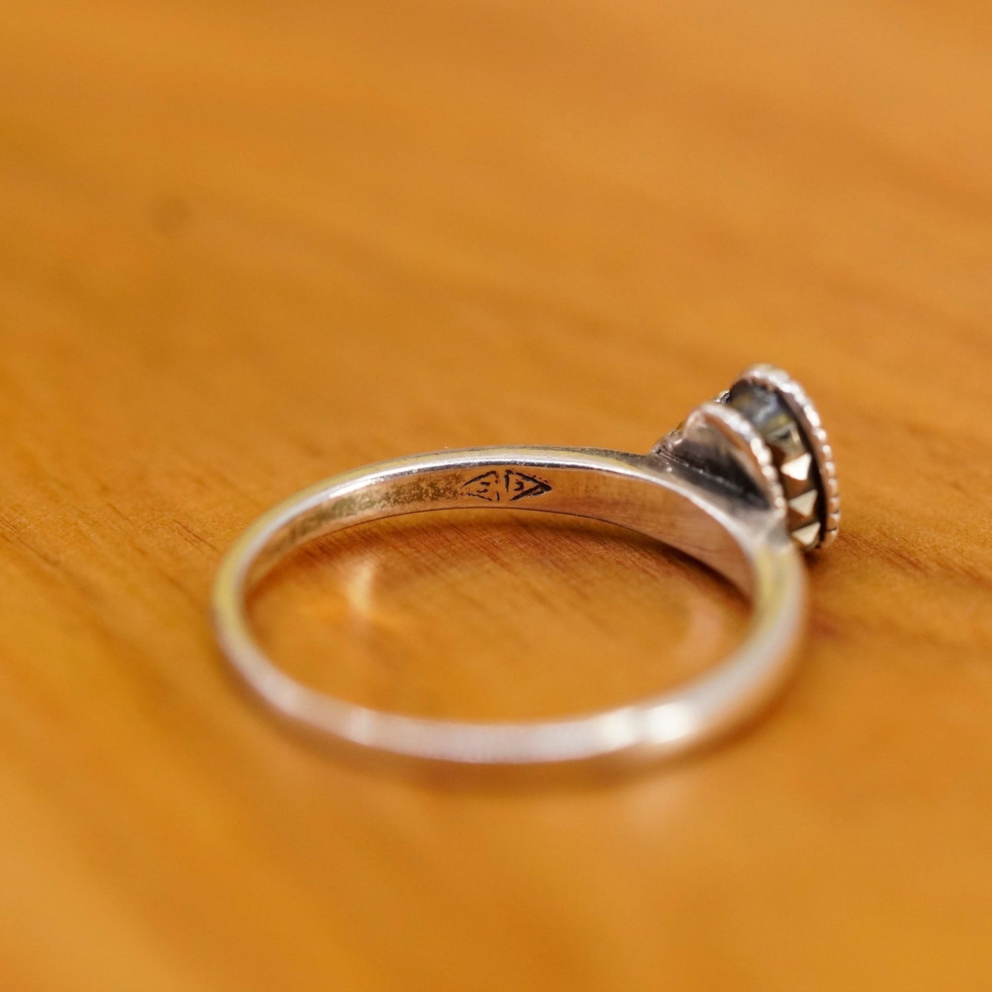 Size 5.75, vtg Judith Jack Sterling silver heart ring with marcasite, 925 band