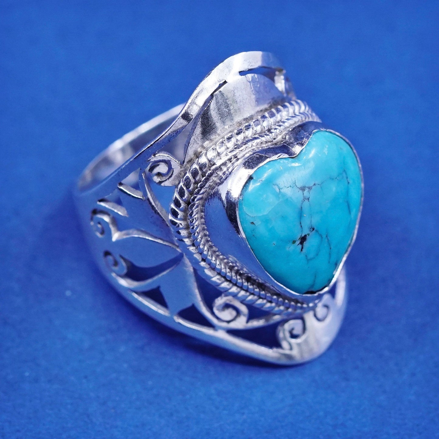 sz 7.5, Sterling 925 silver handmade ring w/ heart turquoise N swirl filigree