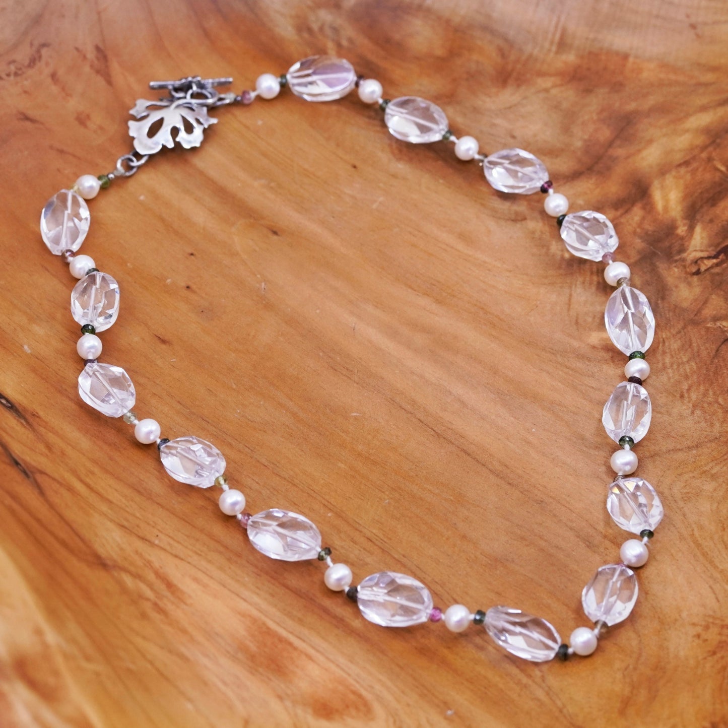 20”, Sterling 925 silver handmade necklace with crystal and maple leaf closure