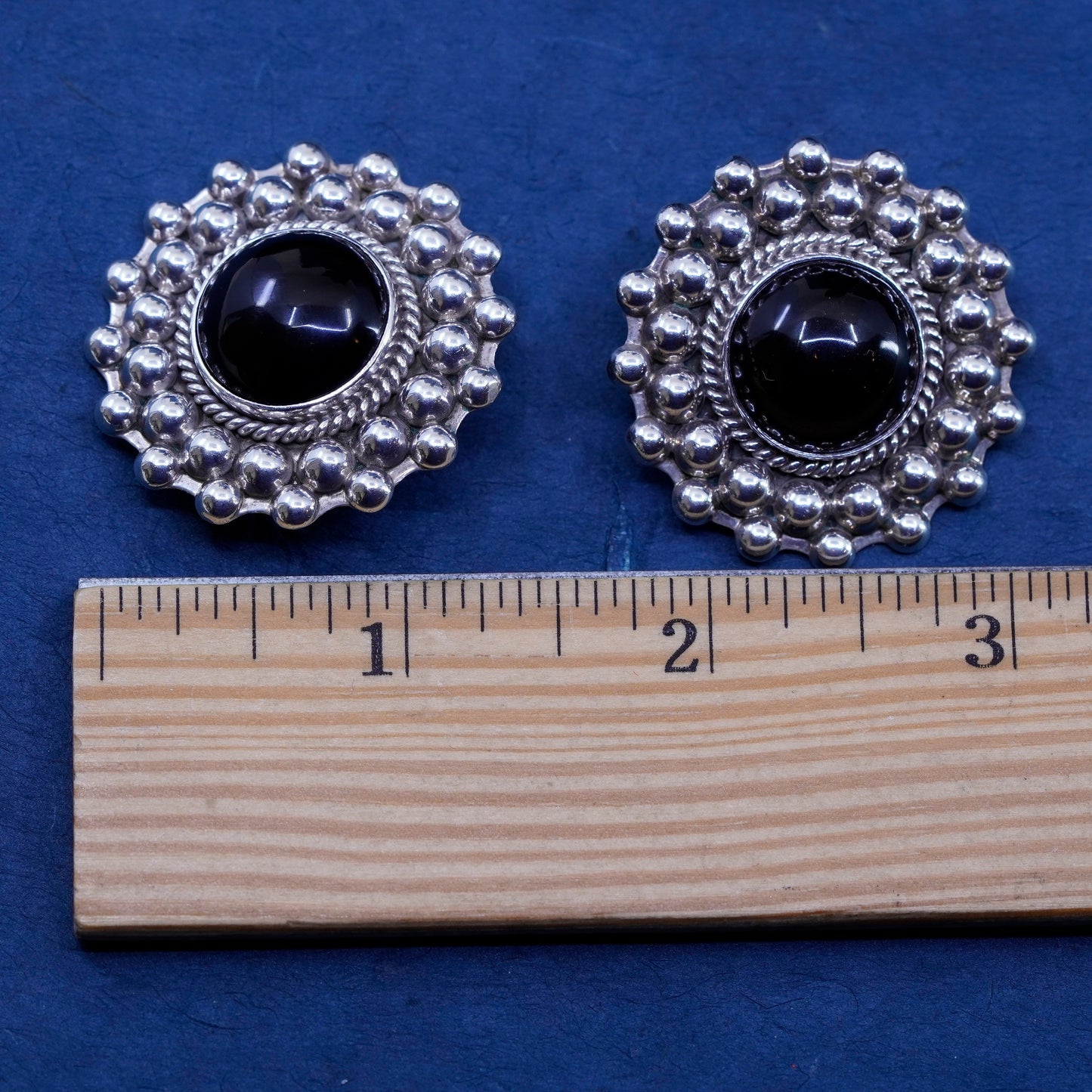 Vintage Mexico sterling 925 silver handmade clip on earrings round onyx beads