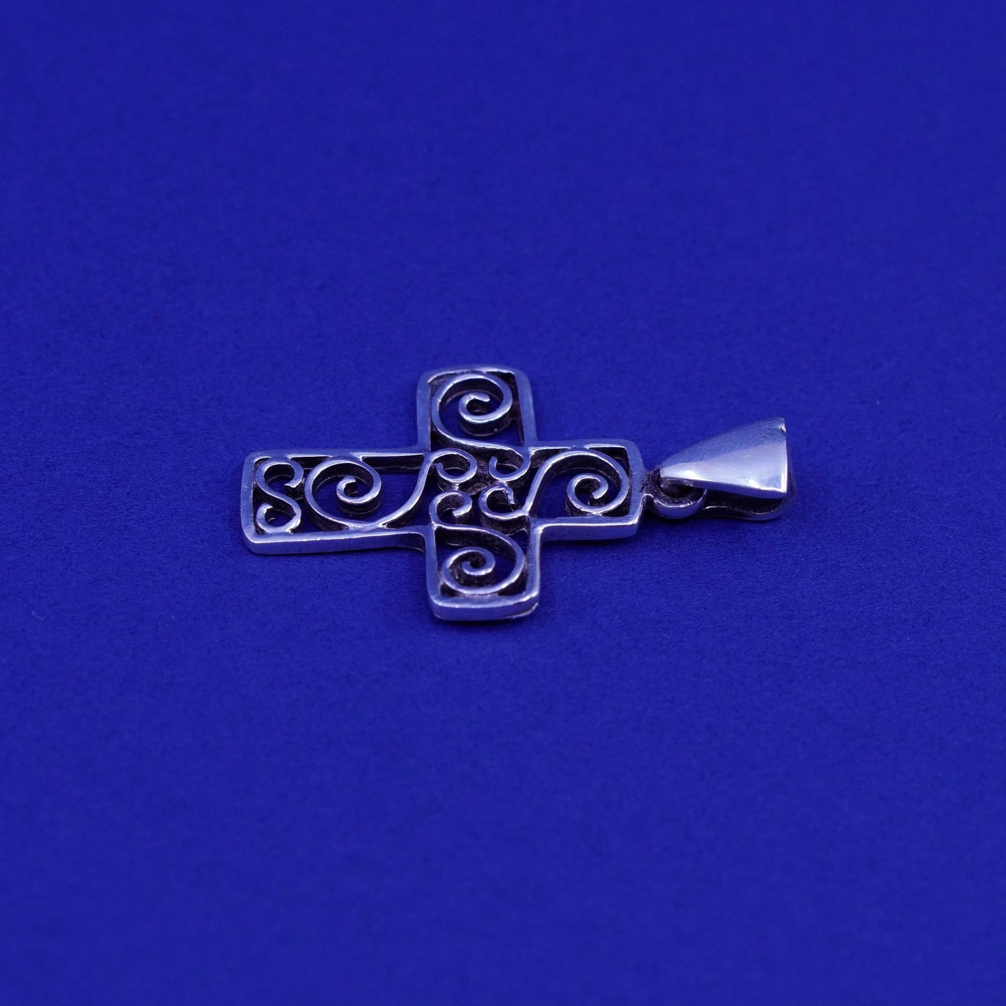 Sterling silver handmade pendant, 925 filigree cross charm