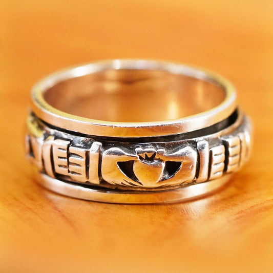 Size 8.75, vtg Sterling silver ring, 925 claddagh heart friendship spinner band