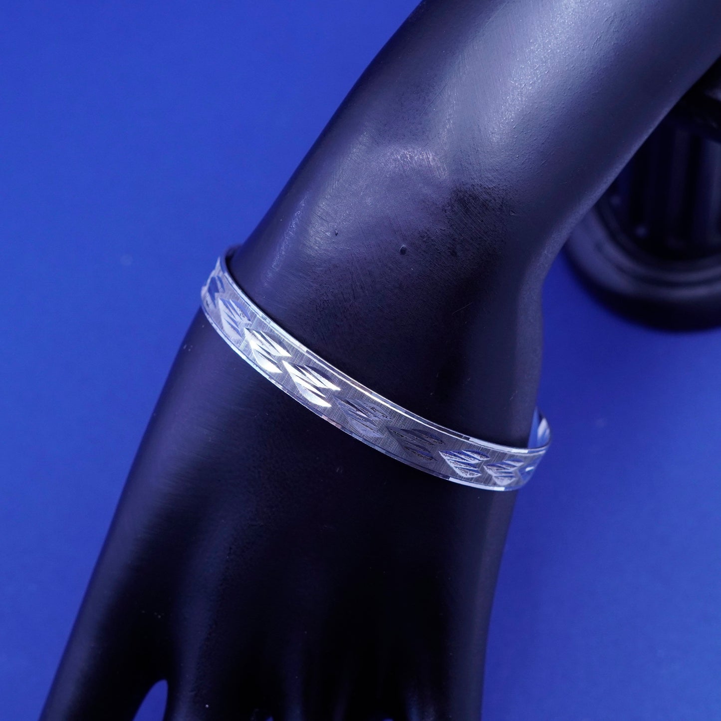 7.25”, vintage silver tone handmade bracelet, textured bangle