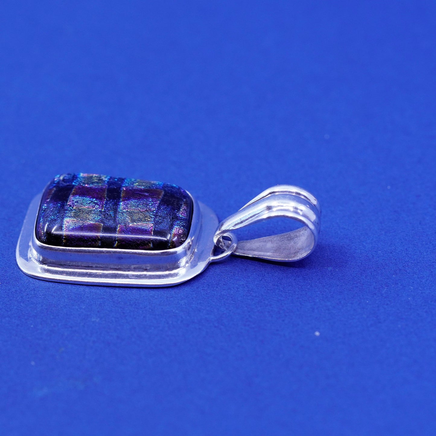 Vintage Mexico sterling 925 silver handmade pendant with blue dichroic glass