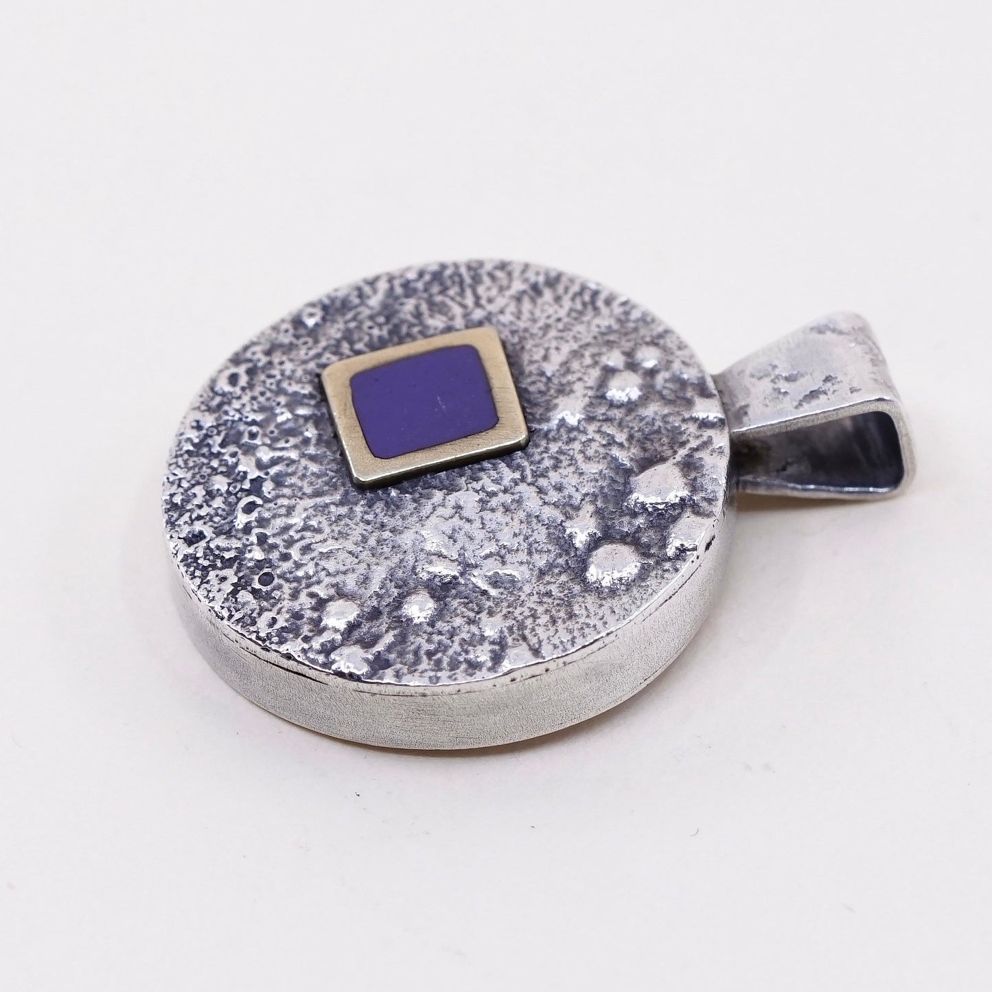 vtg 14K gold accent w/ sterling silver handmade textured pendant with purple