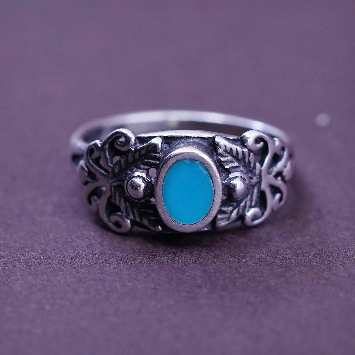 Size 1.5, vtg Sterling 925 silver handmade ring w/ turquoise N filigree flower