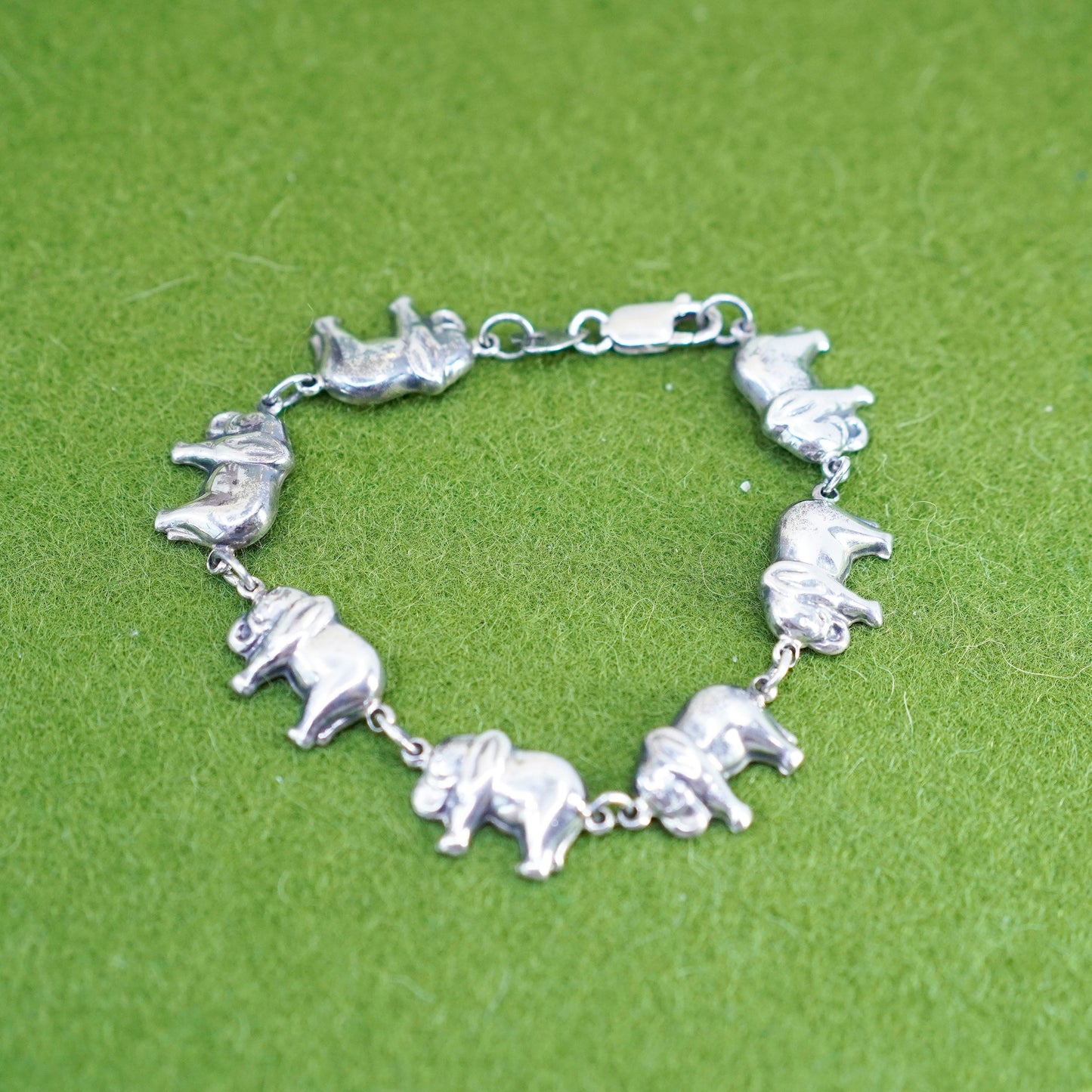6.75”, vintage Sterling Silver Handmade Bracelet, 925 Elephant link chain