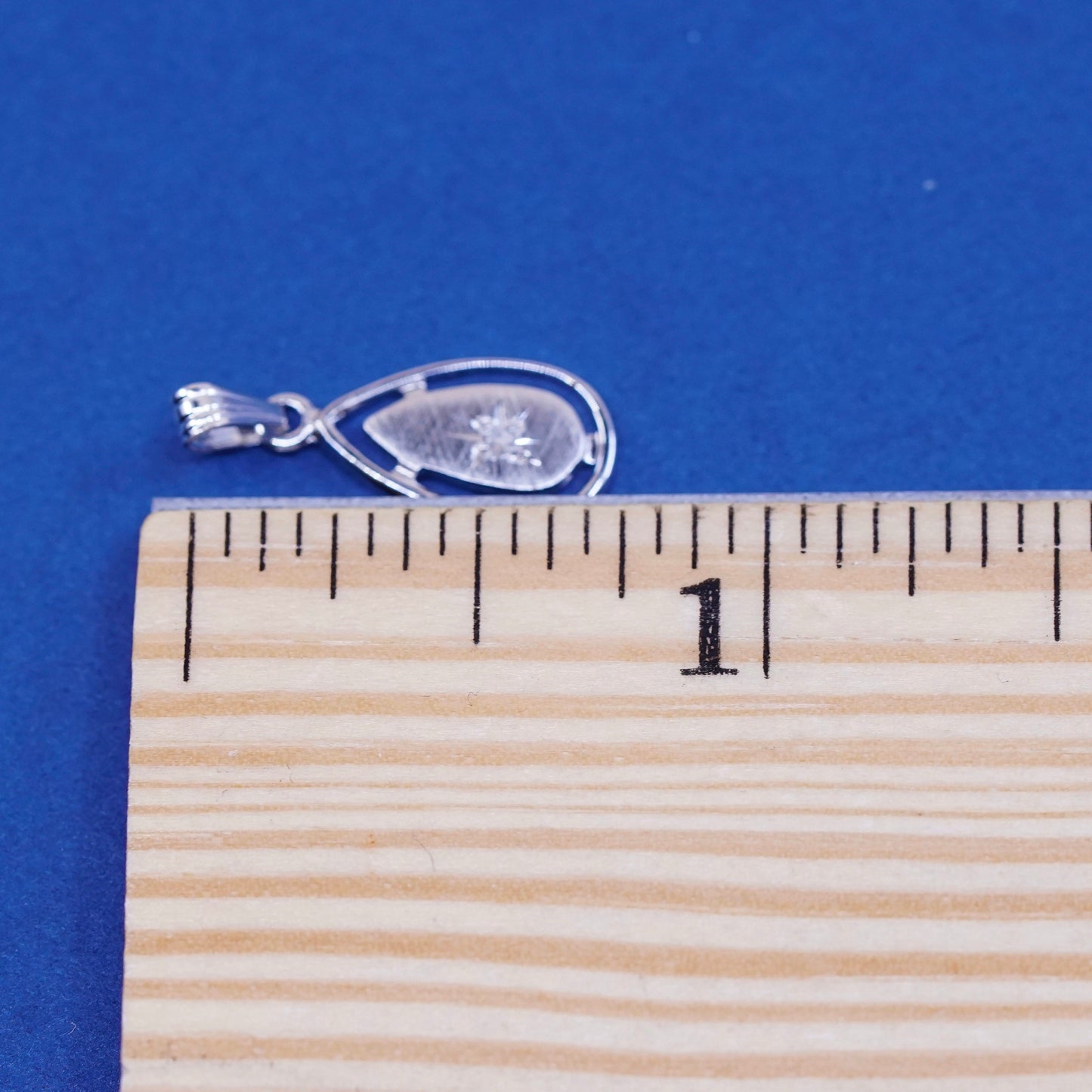 vtg Sterling silver Handmade pendant, 925 teardrop N genuine diamond