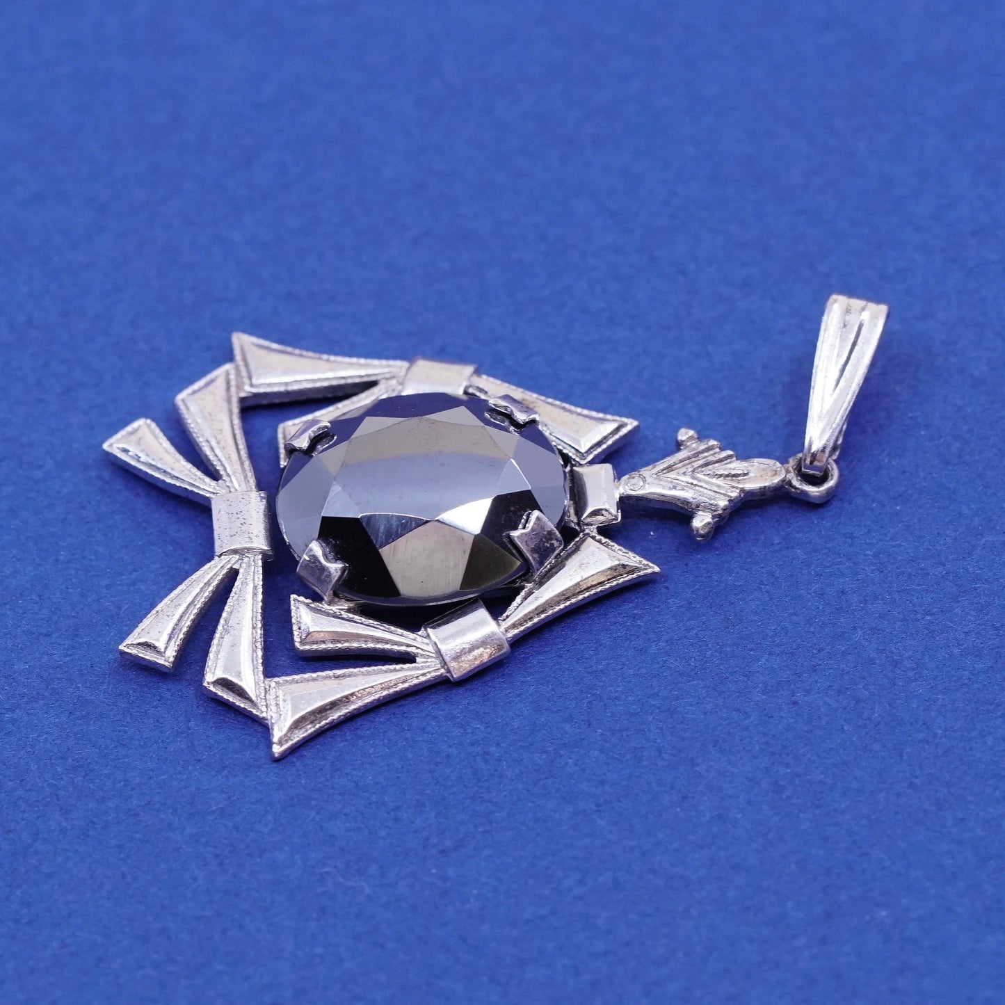Vintage Sterling 925 silver handmade pendant with hematite