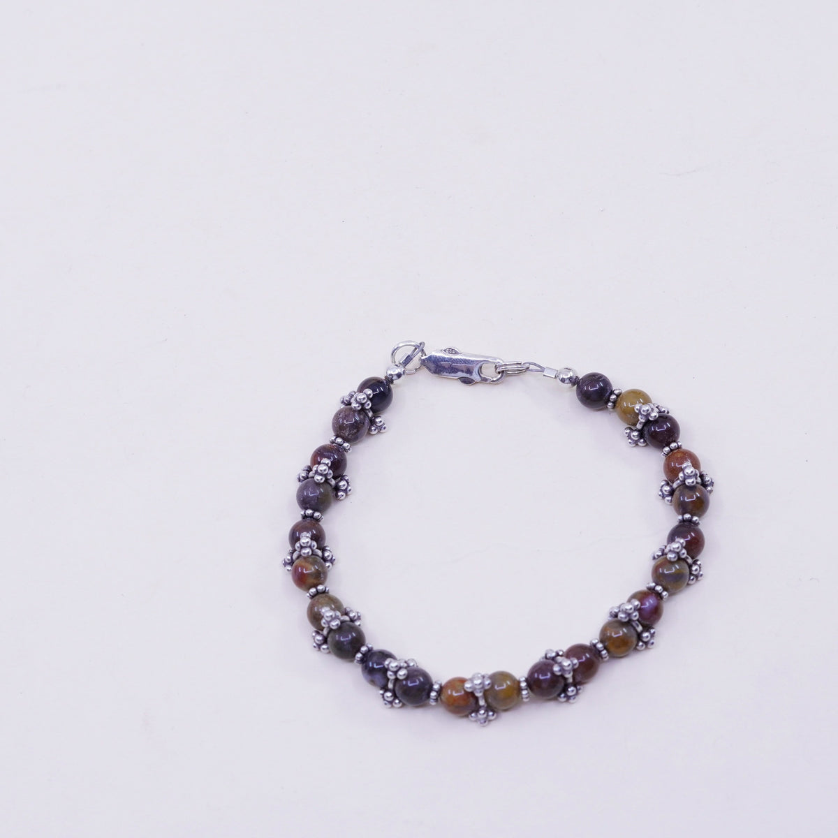 7.25”, Vintage sterling 925 silver handmade bracelet with agate beads