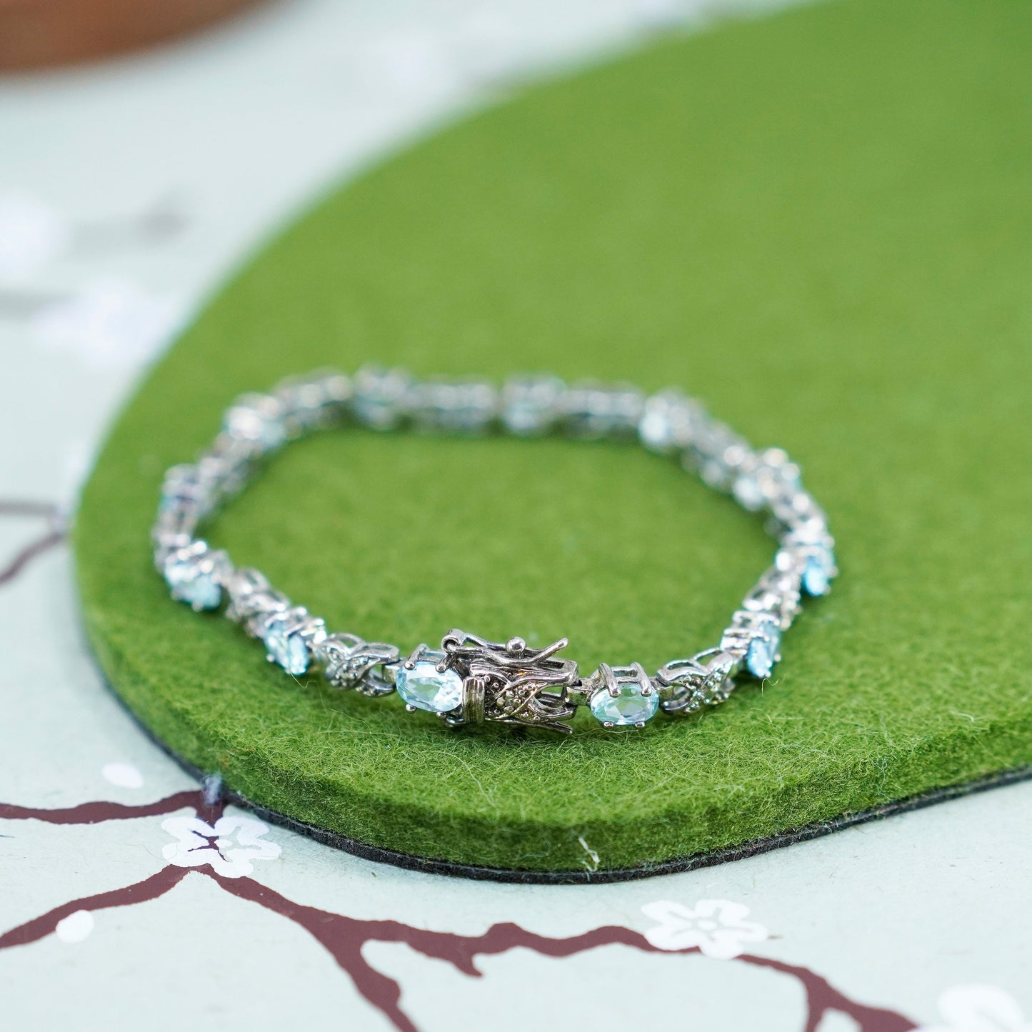 6.75”, Vintage Sterling silver tennis bracelet, 925 Link chain with topaz