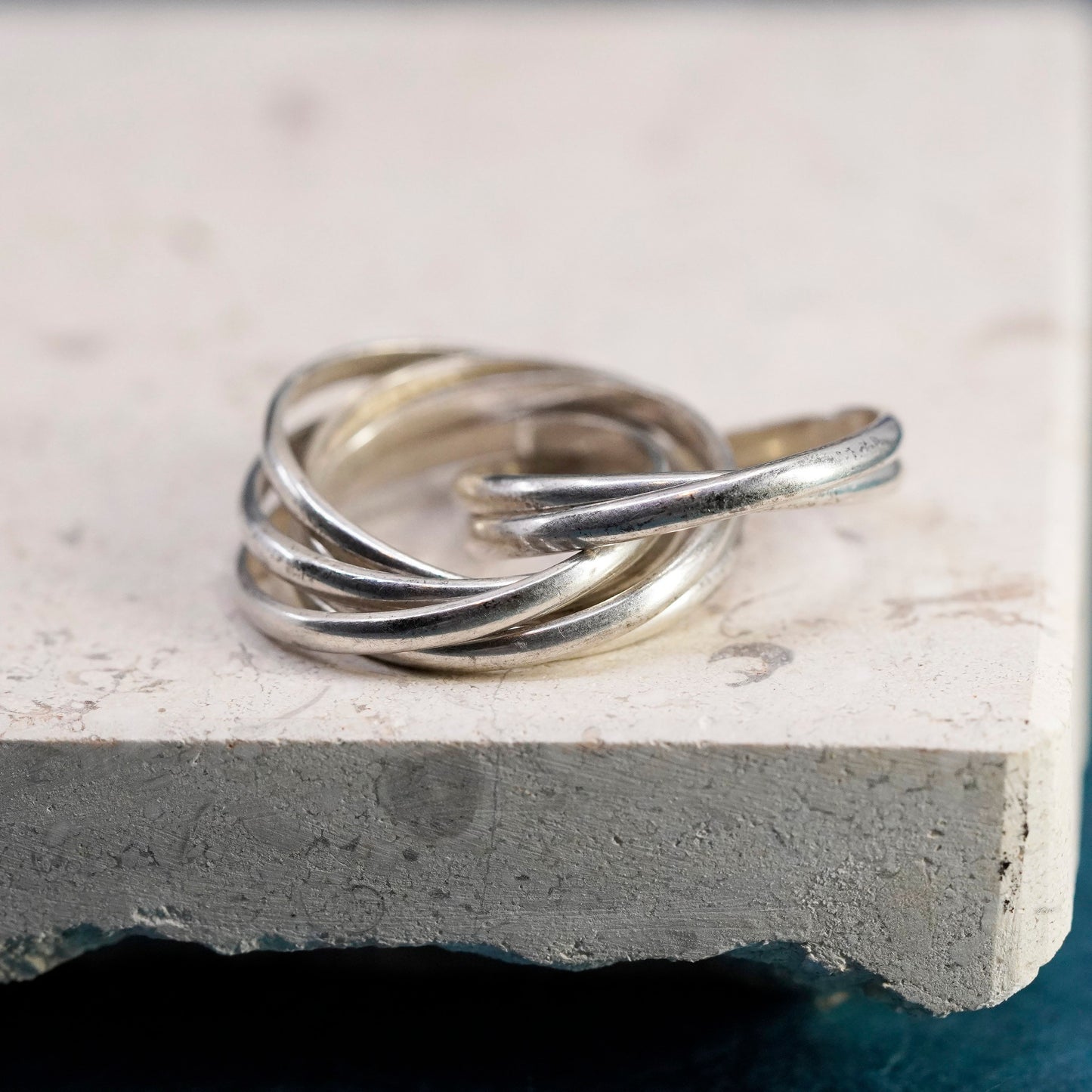 Size 6.5, vintage Sterling silver handmade ring, 925 entwined band