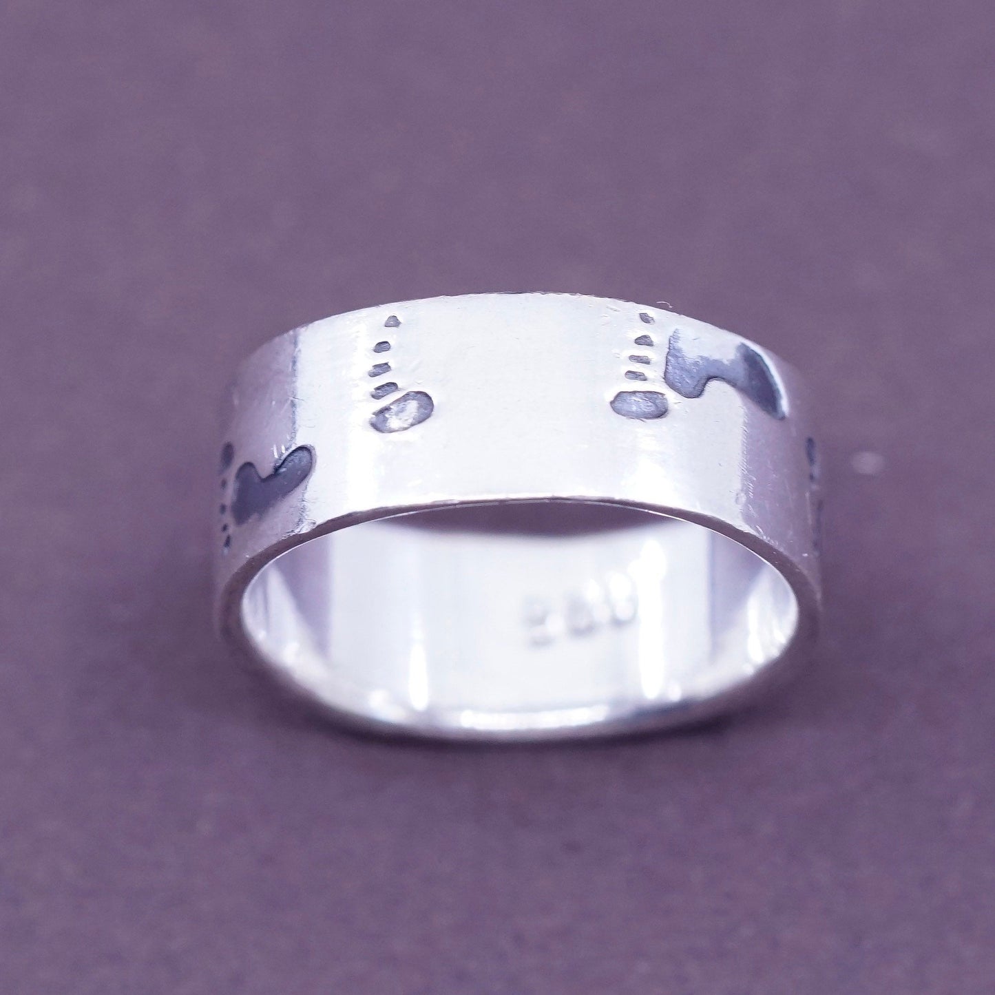 Size 5.5, vintage Sterling silver handmade ring, 925 band with footprint