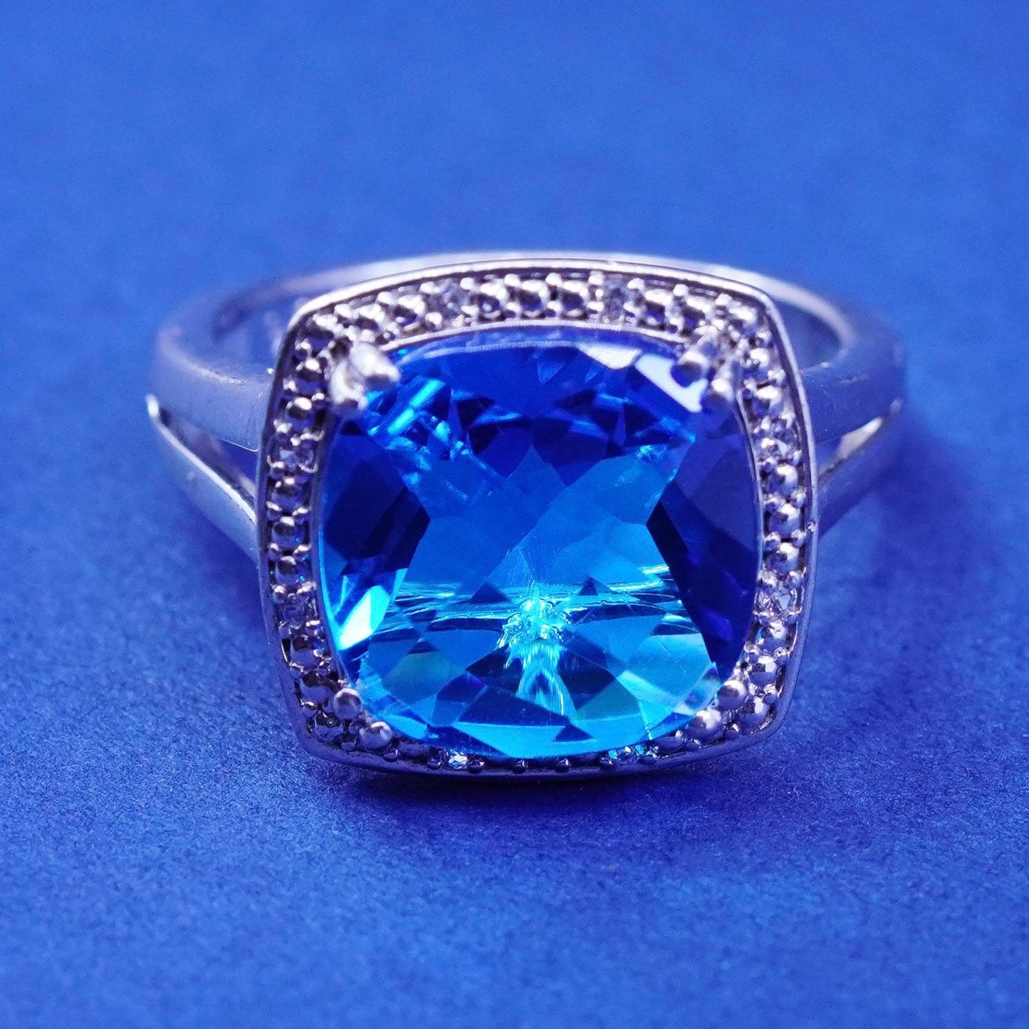 Size 6.75, vintage Sterling 925 silver handmade ring with topaz and diamond