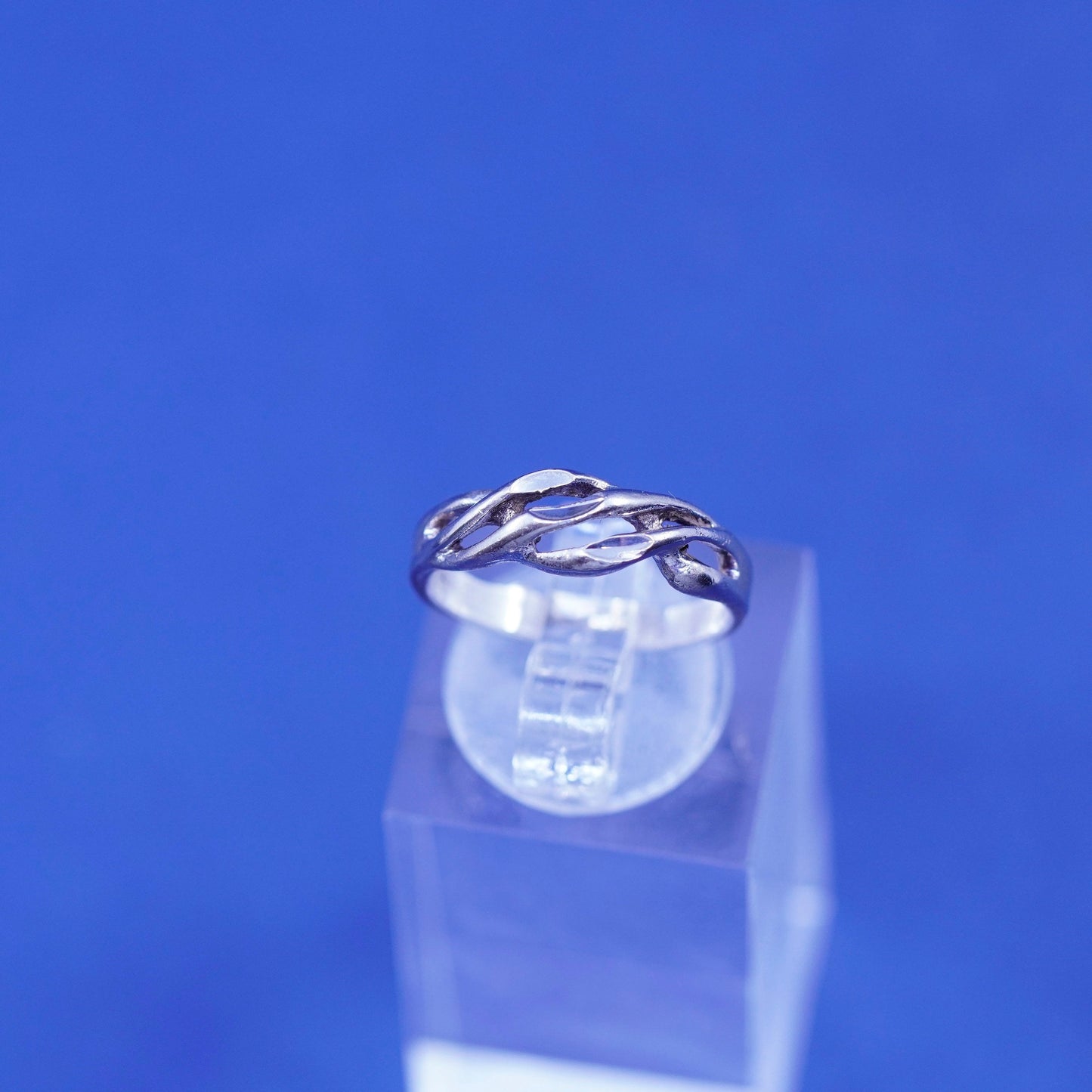 Size 4.75, vintage Sterling silver handmade ring, 925 twisted band