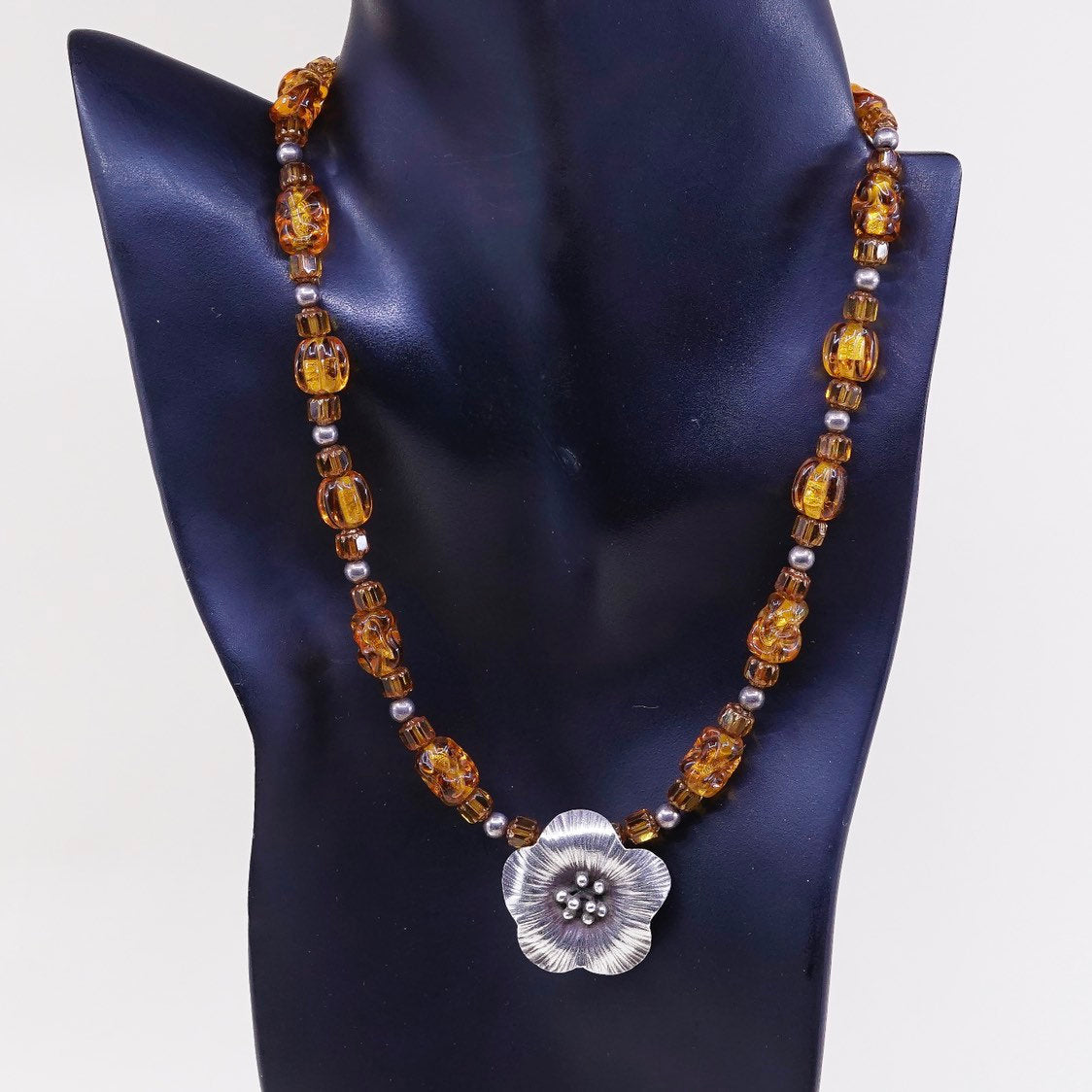 17”, vtg Handmade necklace, Sterling silver flower pendant honey amber nugget