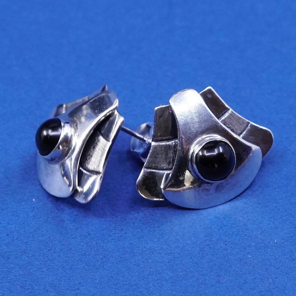 modern SM sterling silver handmade earrings, mexico 925 studs w/ obsidian