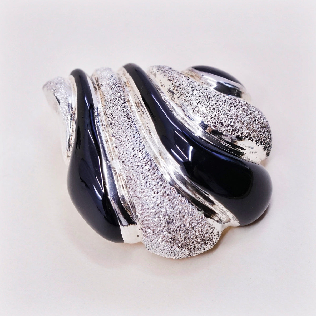 vintage milor two tone sterling silver handmade wavy ribbed teardrop pendant