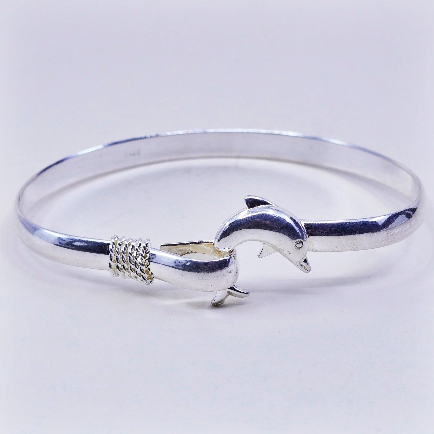 6.5”, Vintage sterling 925 silver handmade bracelet latch bangle dolphin