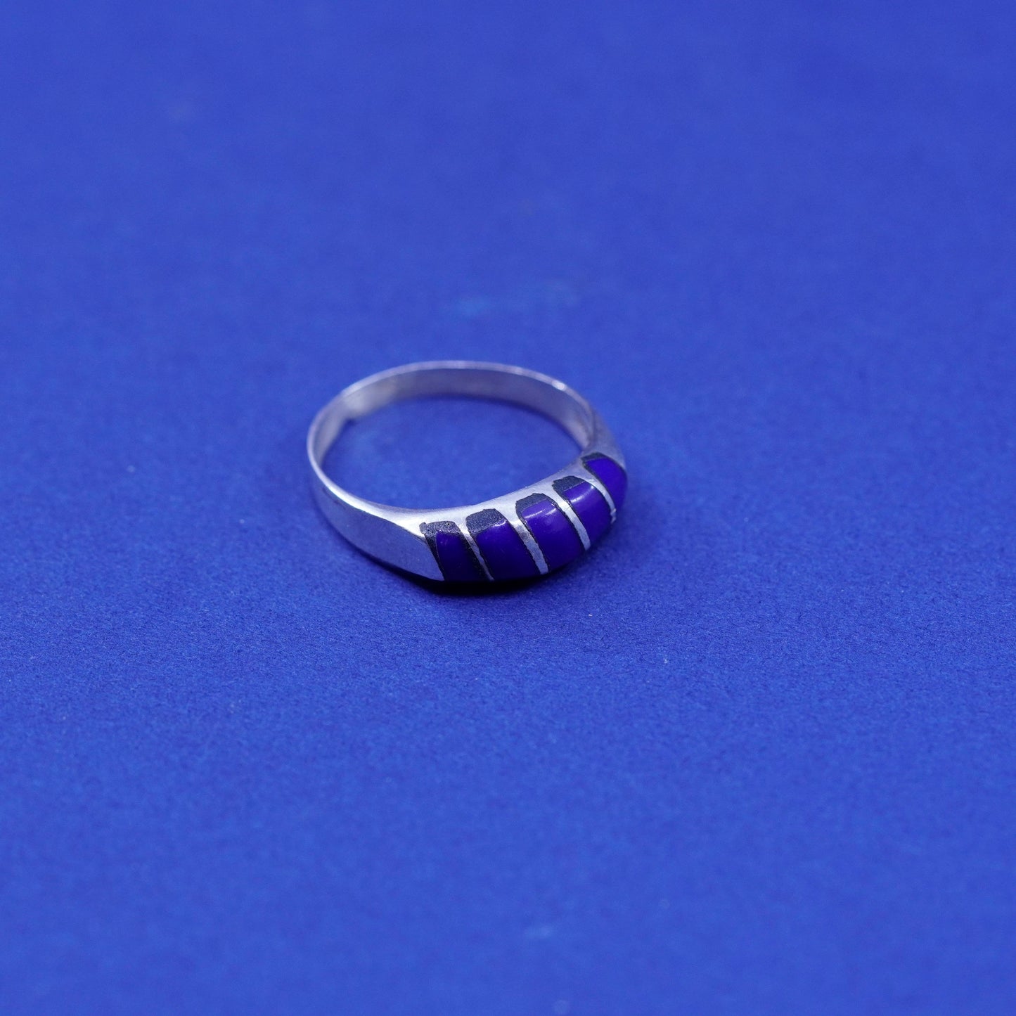 Size 5, vintage Mexico Sterling 925 silver handmade ring band with sodalite